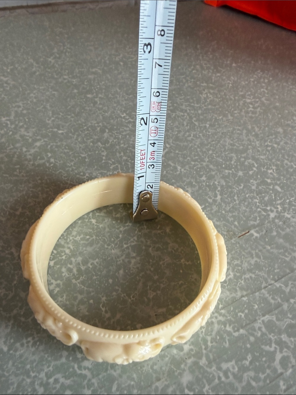 Embossed Elephant bangle - Picture 4 of 5